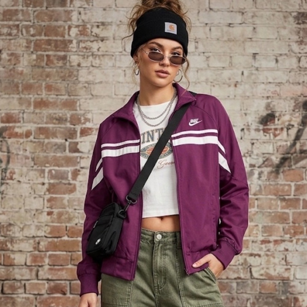 Retro Nike Sportswear Women Track Jacket‎ Plum Purple  Full Zip M 361074-586